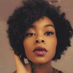 Meet your Posher, Courey